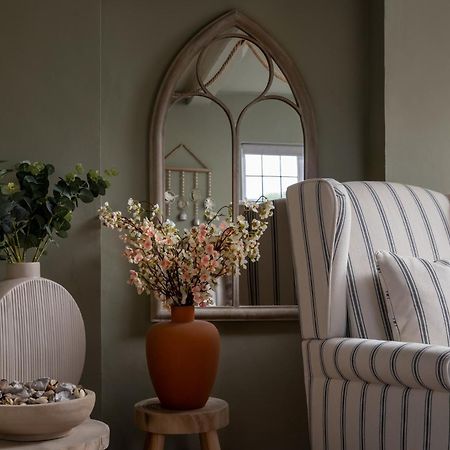 Broadway Scandi Chic Authentic Cottage Buitenkant foto